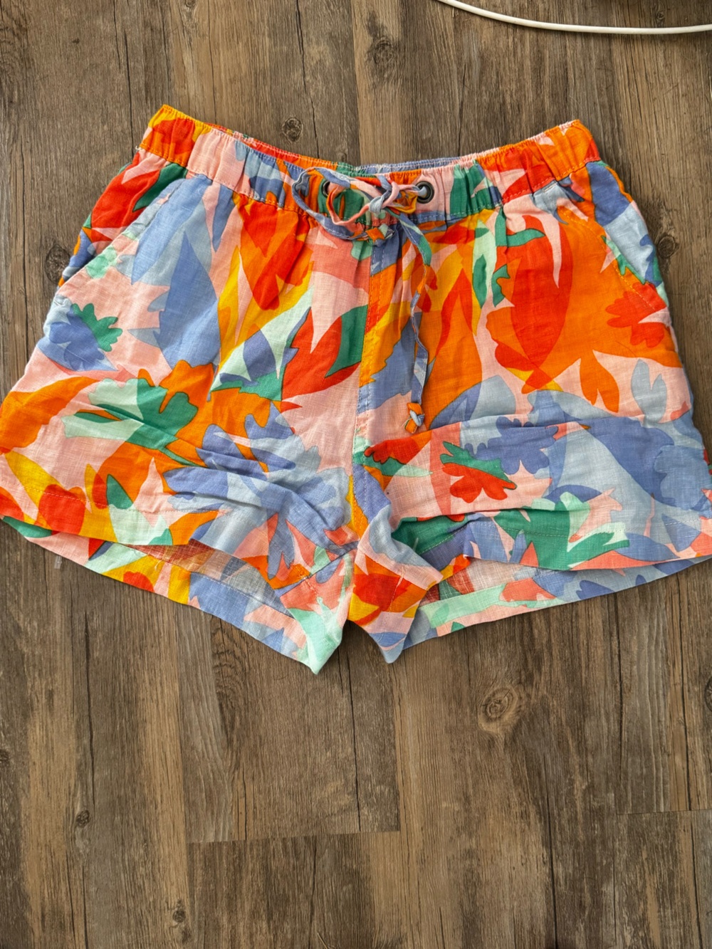 Joie "Merci" Multicolor Leaf Print Linen Shorts